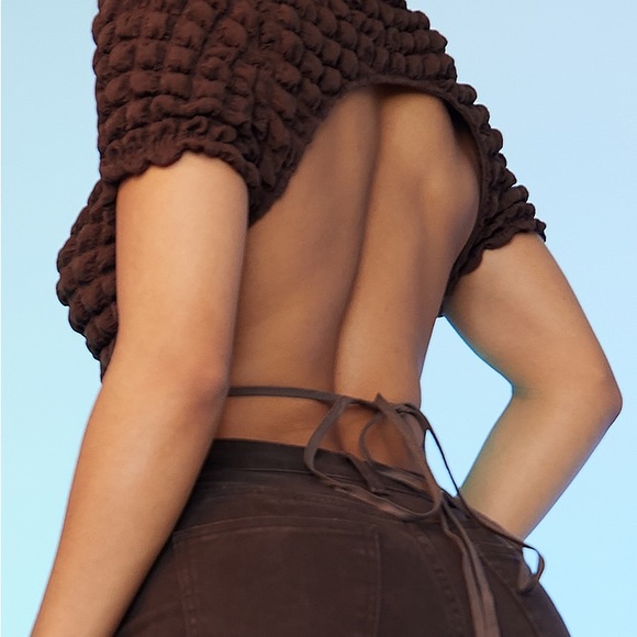 Plt textured woven tie crop top - Picture 5 of 6